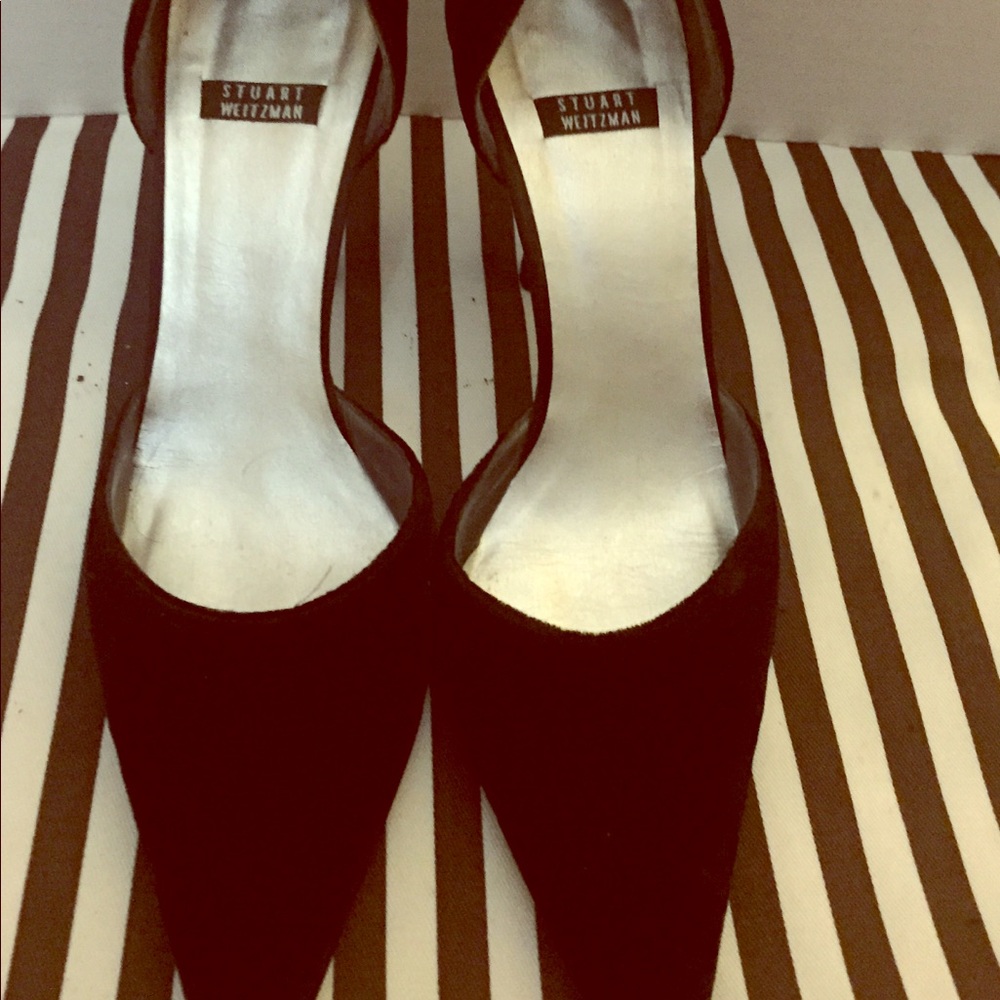 Stuart Weitzman pump